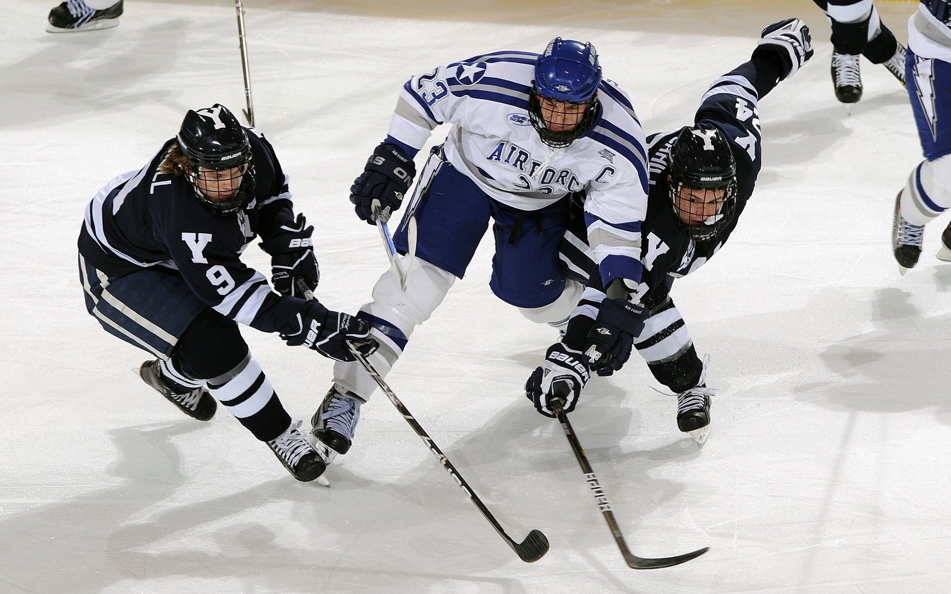 开云体育官网-《高校设立电竞专业：未来职业发展的新方向》，高校开设电子竞技专业,你怎么看
